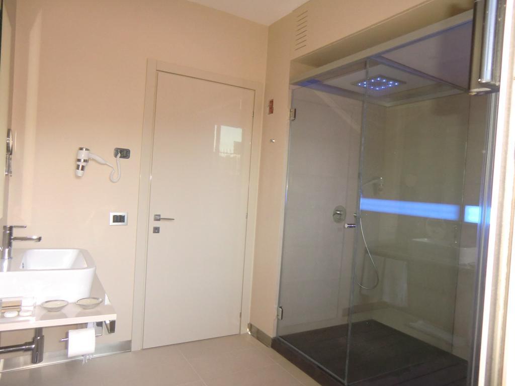 B&Beach Cagliari Guest House المظهر الخارجي الصورة